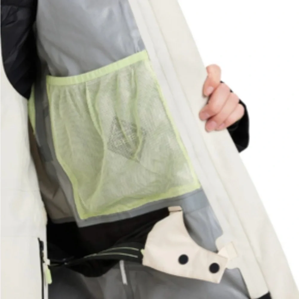 Women’s Roxy Lunalite 3L GORE-TEX Jacket 2025 - Picture 7 of 9